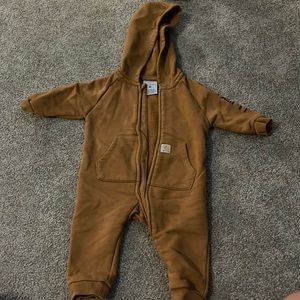 Carhartt body suit 6m